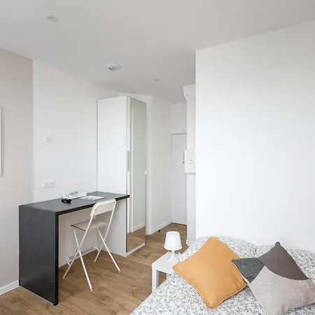 Indépendante Spi Appartement *